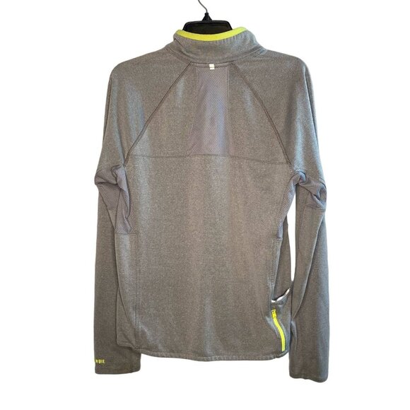 Abercrombie and Fitch men’s ¼ zip gray pullover thumb holes size Medium - Picture 2 of 11